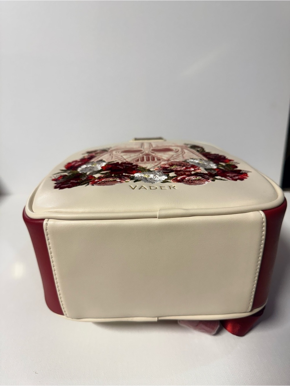 NEW! Out of Stock Loungefly Cream Red Star Wars Darth Vader Floral Mini Backpack - Picture 5 of 6